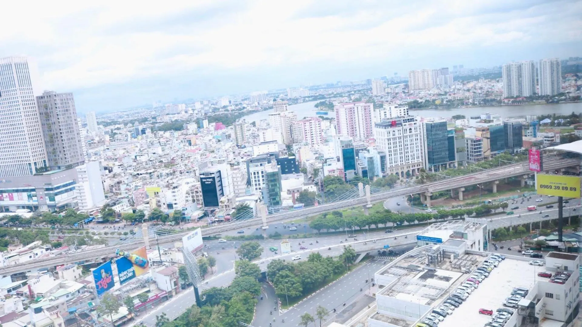 Vinhomes Central Park Zen Apartment Cho Thue Can Ho Landmark Ho Chi Minh City Vietnam
