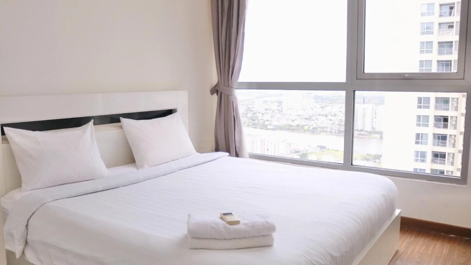 Vinhomes Central Park Zen Apartment Cho Thue Can Ho Landmark Ho Chi Minh City