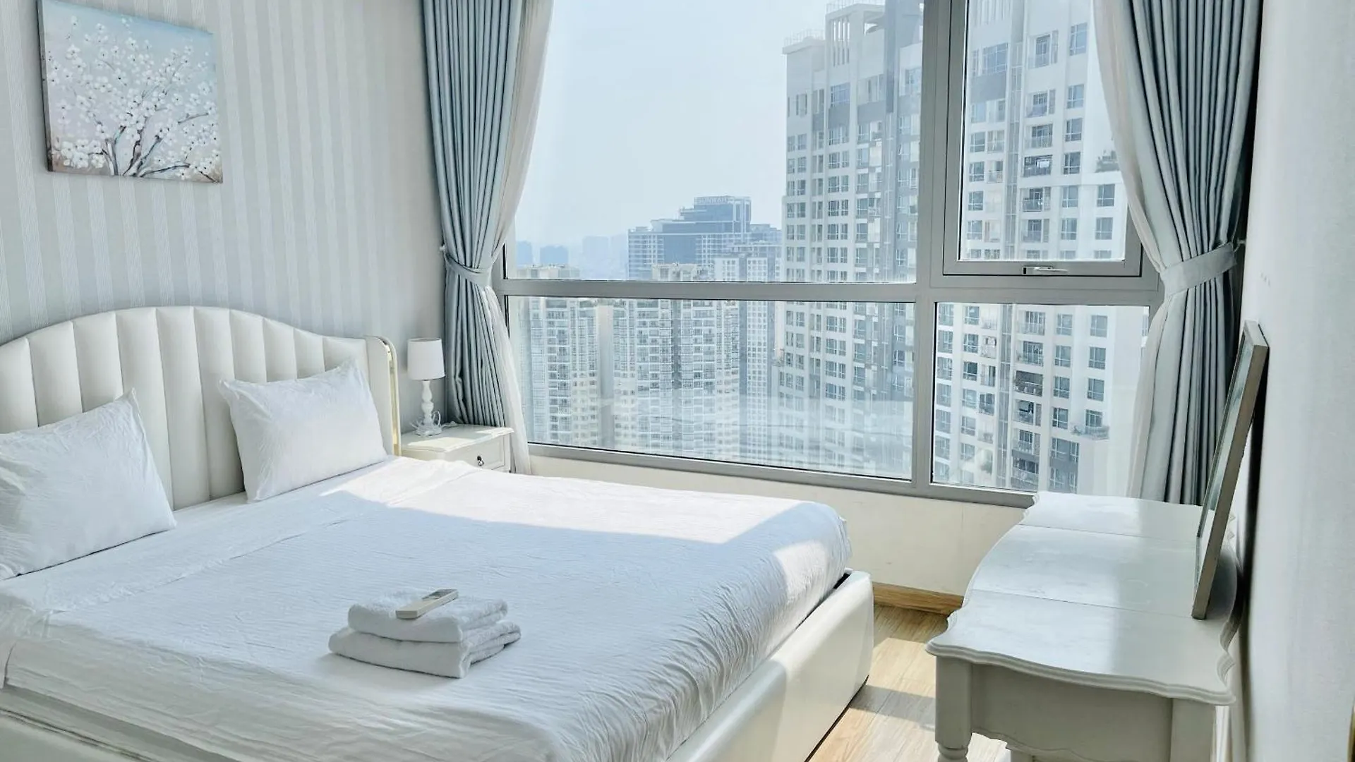 Vinhomes Central Park Zen Apartment Cho Thue Can Ho Landmark Ho Chi Minh City Vietnam